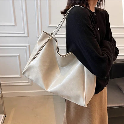Patrizia | Borsa Effetto Pelle Lucida