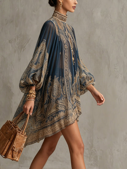 Berenice | Mini Abito Asimmetrico in Chiffon Stampa Barocca Blu Navy con Collo Alto