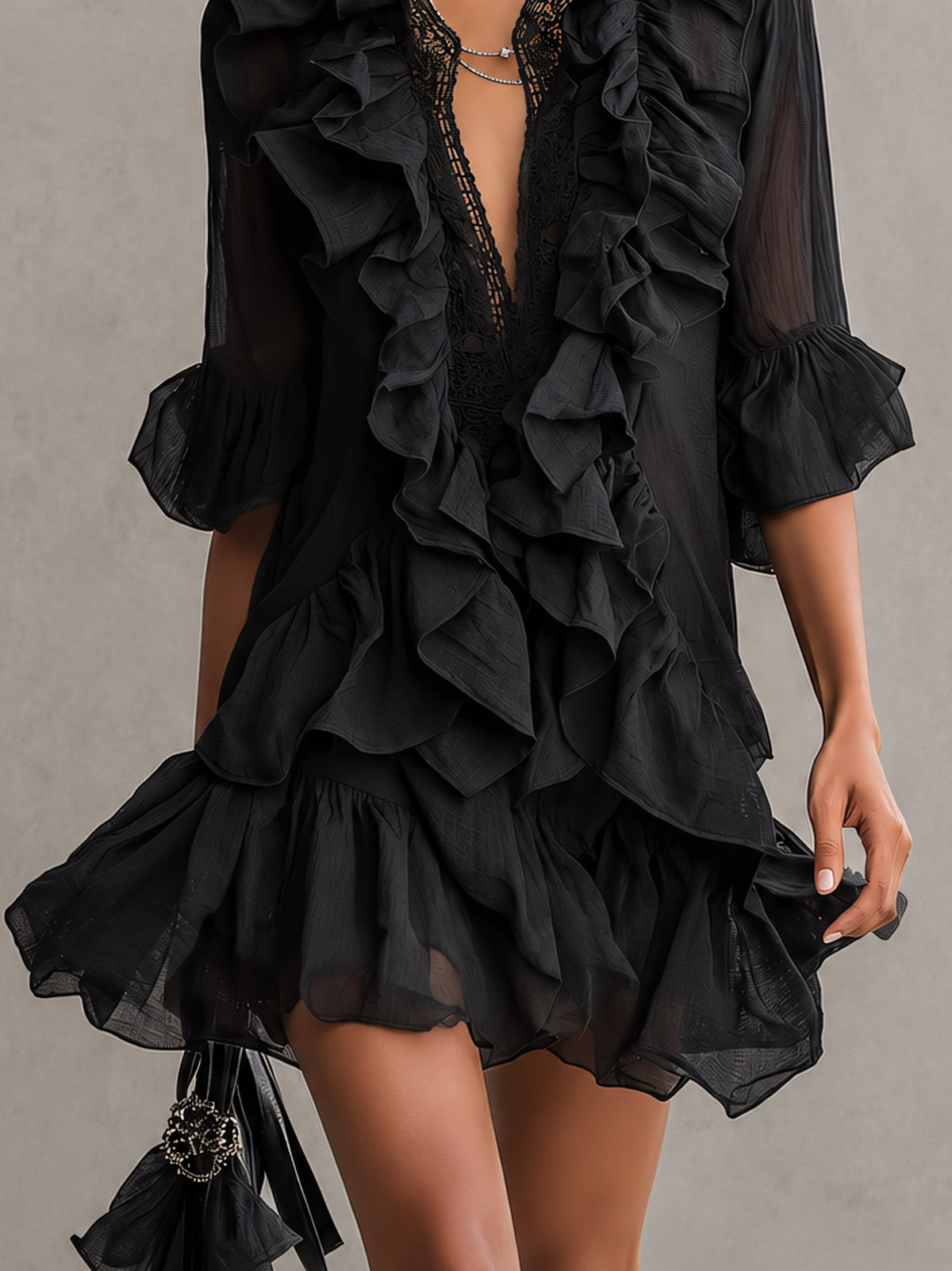 Anna | Mini Abito in Chiffon Nero con Volant