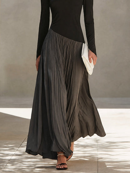 Marina | Abito Maxi Plissettato con Collo Drappeggiato Nero e Grigio