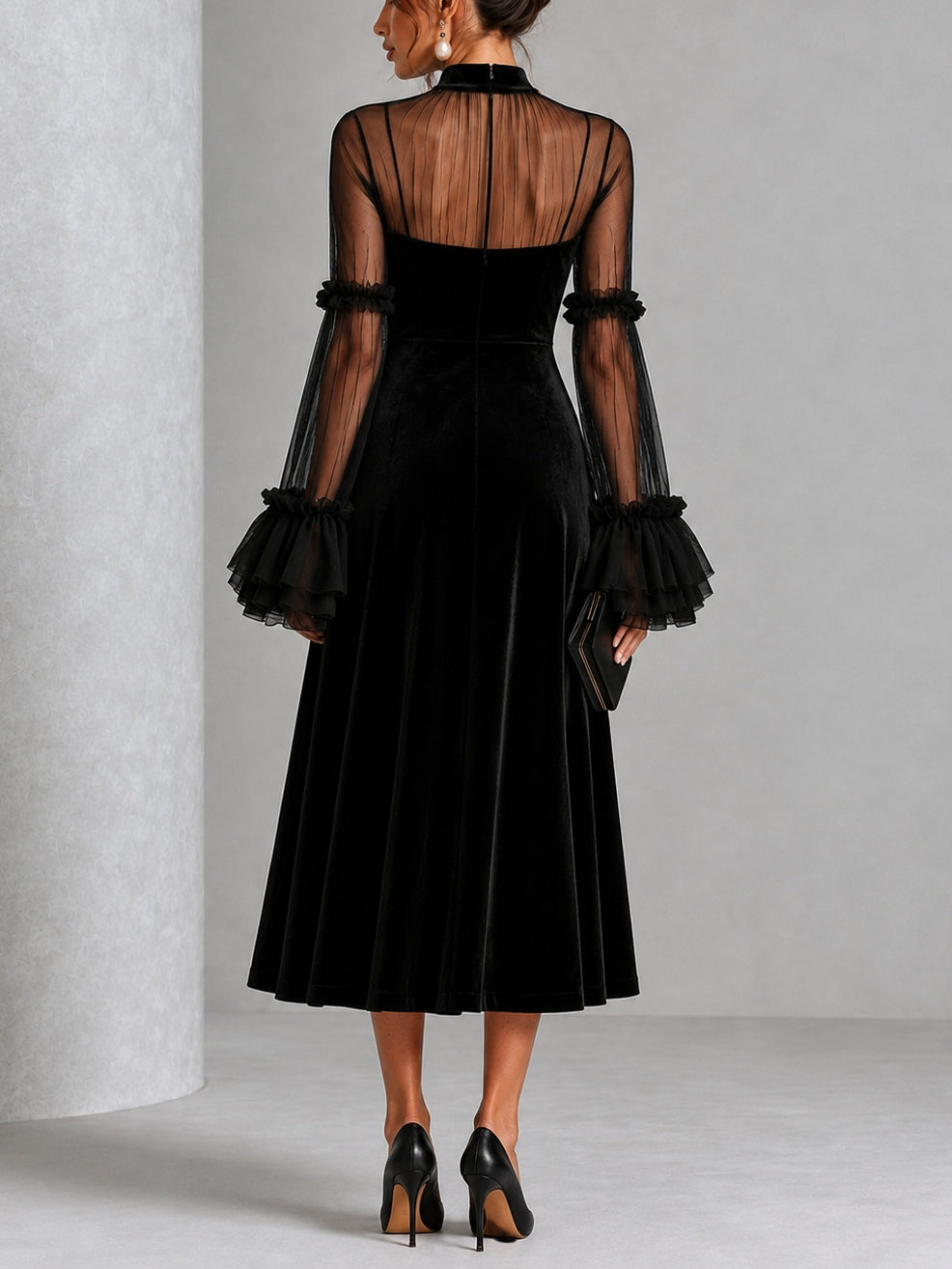 Ornella | Abito Midi in Velluto Nero con Tulle Trasparente