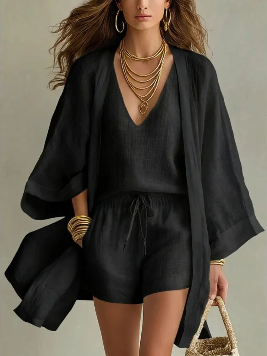Carlotta | Completo Tre Pezzi: Gilet Ampio e Shorts con Coulisse